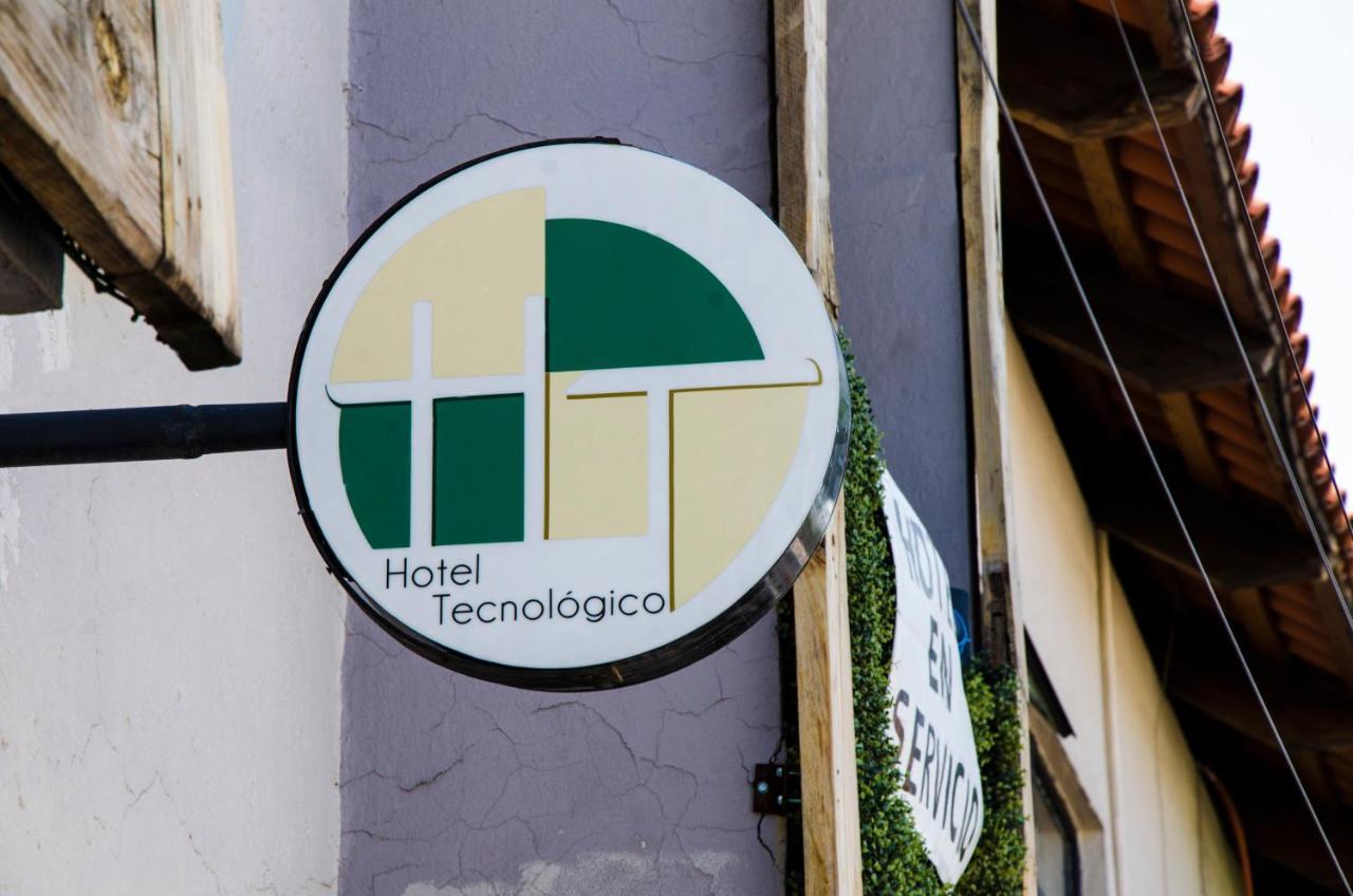 Hotel Tecnologico Керетаро Екстер'єр фото